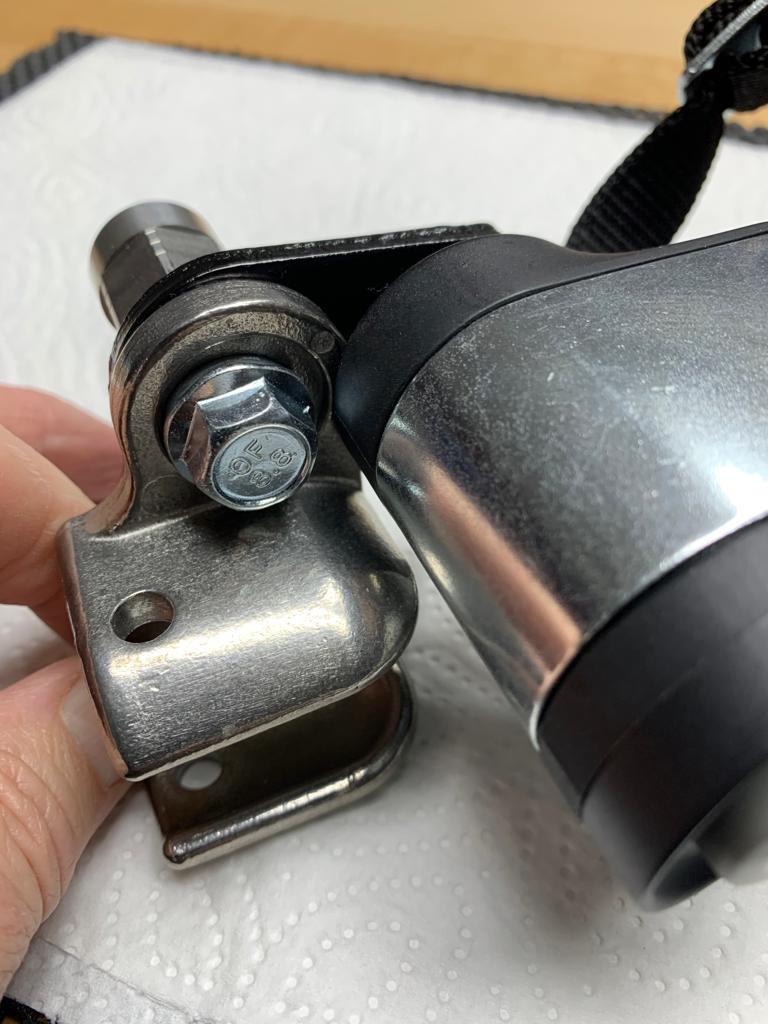 Jogo de parafusos para adaptador universal - montagem dupla